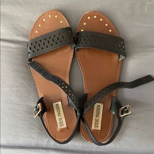 Steve Madden black sandals